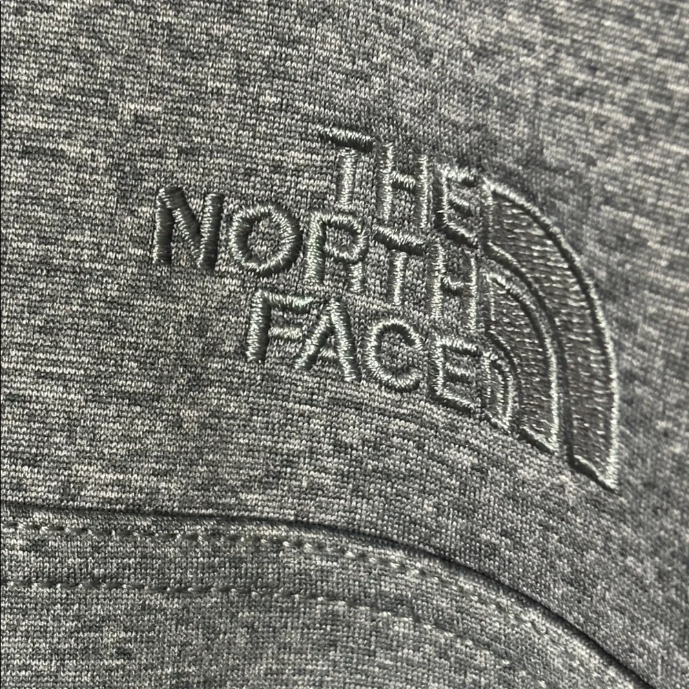The North Face Men’s Gray Apex Canyonwall Full-Zip Jacket Size Medium